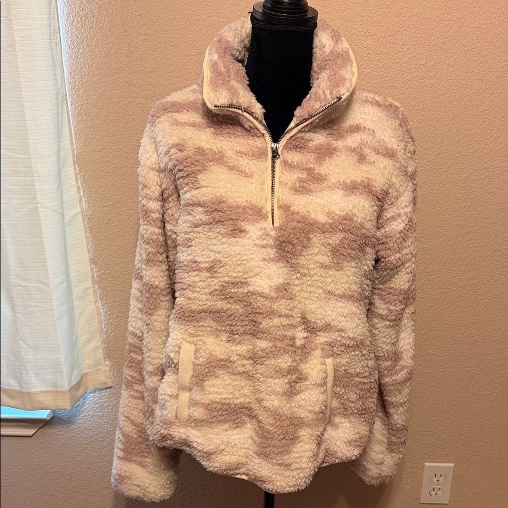 Stylish Cream and Light Pink Teddy Jacket for Women - Picture 1 of 7